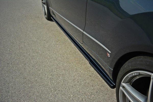 Mercedes-Benz E W212 (facelift) - Lâminas para embaladeiras | ME-E-212F-C-SD1G | Produto Maxton Design distribuído por Unicartuning.