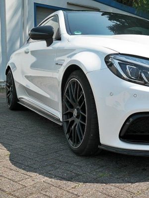 Mercedes-Benz C-class S205 63AMG Estate - Lâminas para embaladeiras | ME-C-205-AMG-C-SD1G | Produto Maxton Design distribuído por Unicartuning. Mercedes-Benz C-class S205 63AMG Estate - Lâminas para embaladeiras | ME-C-205-AMG-C-SD1G | Produto Maxton Design distribuído por Unicartuning.