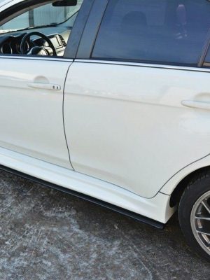 Mitsubishi Lancer Sportback Mk8 - Lâminas para embaladeiras | MI-LA-10-EVO-SD1G | Produto Maxton Design distribuído por Unicartuning.