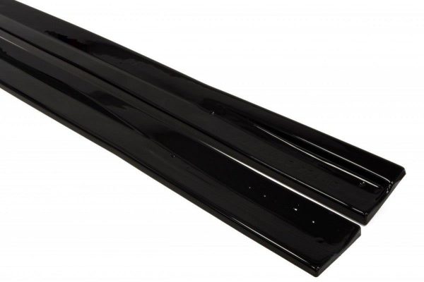 Opel Astra H (para OPC / VXR) - Lâminas para embaladeiras | OP-AS-3-OPC-SD1G | Produto Maxton Design distribuído por Unicartuning. Opel Astra H (para OPC / VXR) - Lâminas para embaladeiras | OP-AS-3-OPC-SD1G | Produto Maxton Design distribuído por Unicartuning.