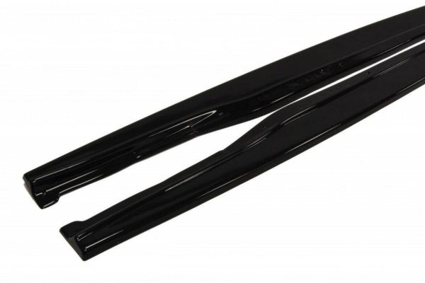Opel Astra K OPC-line - Lâminas para embaladeiras | OP-AS-4-OPC-SD1G | Produto Maxton Design distribuído por Unicartuning. Opel Astra K OPC-line - Lâminas para embaladeiras | OP-AS-4-OPC-SD1G | Produto Maxton Design distribuído por Unicartuning.