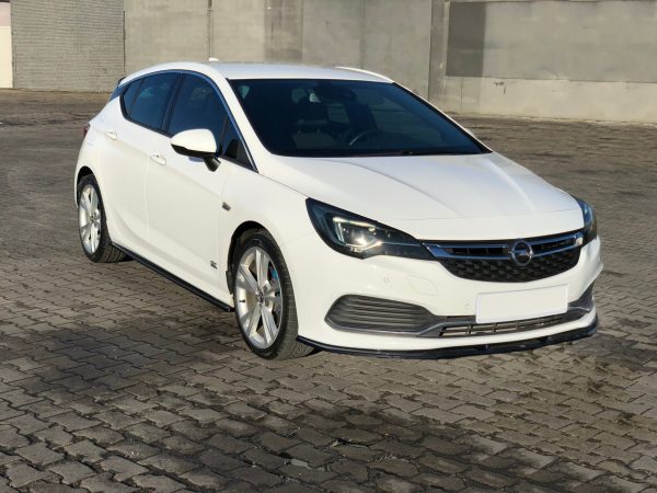 Opel Astra GTC OPC-line J - Lâminas para embaladeiras | OP-AS-5-OPCLINE-SD1G | Produto Maxton Design distribuído por Unicartuning. Opel Astra GTC OPC-line J - Lâminas para embaladeiras | OP-AS-5-OPCLINE-SD1G | Produto Maxton Design distribuído por Unicartuning.