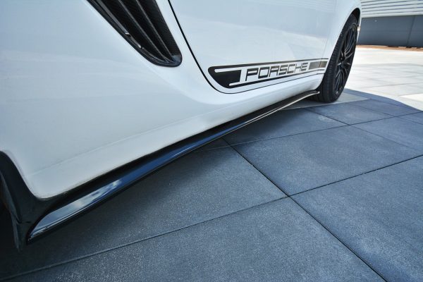 Porsche Porsche Cayenne Mk2 - Lâminas para embaladeiras | PO-CA-S-987-SD1G | Produto Maxton Design distribuído por Unicartuning. Porsche Porsche Cayenne Mk2 - Lâminas para embaladeiras | PO-CA-S-987-SD1G | Produto Maxton Design distribuído por Unicartuning.