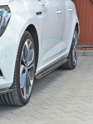 Renault Talisman - Lâminas para embaladeiras | RE-ME-4-SD1G | Produto Maxton Design distribuído por Unicartuning. Renault Talisman - Lâminas para embaladeiras | RE-ME-4-SD1G | Produto Maxton Design distribuído por Unicartuning.