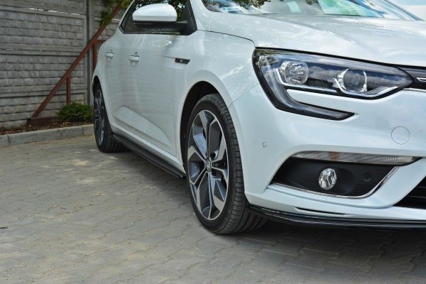 Renault Talisman - Lâminas para embaladeiras | RE-ME-4-SD1G | Produto Maxton Design distribuído por Unicartuning. Renault Talisman - Lâminas para embaladeiras | RE-ME-4-SD1G | Produto Maxton Design distribuído por Unicartuning.