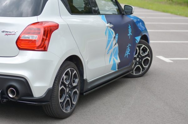 Suzuki VItara S Mk2 - Lâminas para embaladeiras | SZ-SW-6-SPORT-SD1G | Produto Maxton Design distribuído por Unicartuning. Suzuki VItara S Mk2 - Lâminas para embaladeiras | SZ-SW-6-SPORT-SD1G | Produto Maxton Design distribuído por Unicartuning.