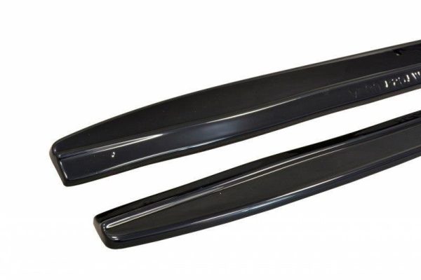Alfa Romeo Giulietta - Lâminas para Embaladeiras V.1 | AL-GU-1-SD1G | Produto Maxton Design distribuído por Unicartuning. Alfa Romeo Giulietta - Lâminas para Embaladeiras V.1 | AL-GU-1-SD1G | Produto Maxton Design distribuído por Unicartuning.