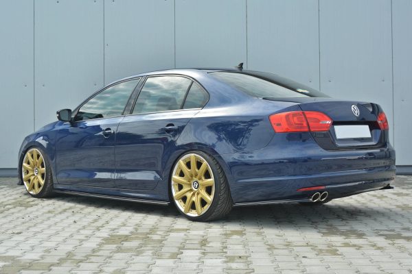 Volkswagen Jetta Gli Mk7 - Lâminas para embaladeiras | VW-JE-6-SD1G | Produto Maxton Design distribuído por Unicartuning.