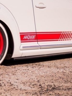 Volkswagen Caddy Mk3 (facelift) - Lâminas para embaladeiras | VW-BE-SD1G | Produto Maxton Design distribuído por Unicartuning.