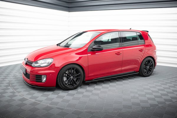 Volkswagen Golf Mk6 GTI 35th - Lâminas para embaladeiras | VW-GO-6-GTD-SD1G | Produto Maxton Design distribuído por Unicartuning. Volkswagen Golf Mk6 GTI 35th - Lâminas para embaladeiras | VW-GO-6-GTD-SD1G | Produto Maxton Design distribuído por Unicartuning.