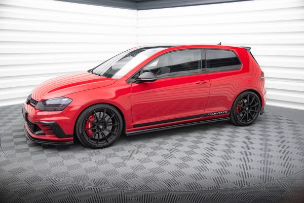 Volkswagen Golf Mk7 GTI ClubSport - Lâminas para embaladeiras | VW-GO-7-GTI-CS-SD1G | Produto Maxton Design distribuído por Unicartuning. Volkswagen Golf Mk7 GTI ClubSport - Lâminas para embaladeiras | VW-GO-7-GTI-CS-SD1G | Produto Maxton Design distribuído por Unicartuning.