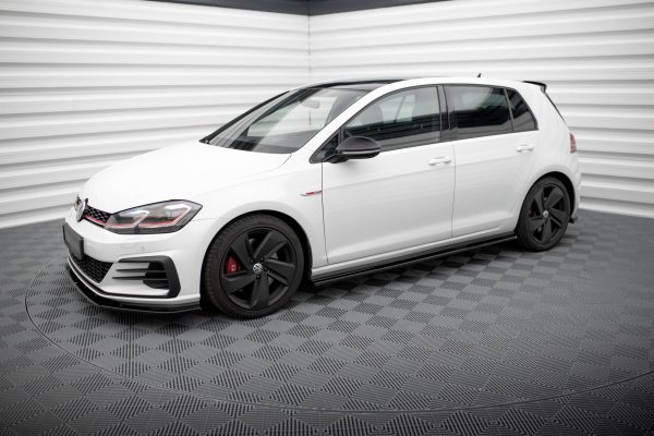 Volkswagen Golf 7 GTI - Lâminas para embaladeiras | VW-GO-7/7F-GTI-SD1G | Produto Maxton Design distribuído por Unicartuning. Volkswagen Golf 7 GTI - Lâminas para embaladeiras | VW-GO-7/7F-GTI-SD1G | Produto Maxton Design distribuído por Unicartuning.