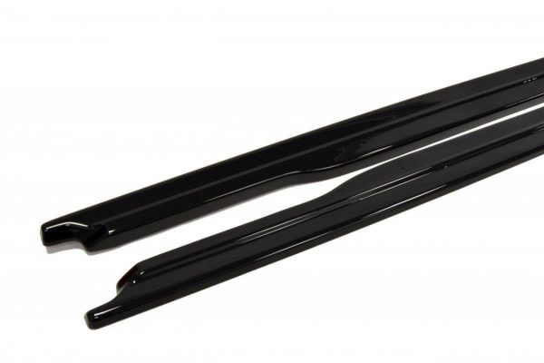 Volkswagen Passat B5 Estate - Lâminas para embaladeiras | VW-PA-B5-SD1G | Produto Maxton Design distribuído por Unicartuning. Volkswagen Passat B5 Estate - Lâminas para embaladeiras | VW-PA-B5-SD1G | Produto Maxton Design distribuído por Unicartuning.