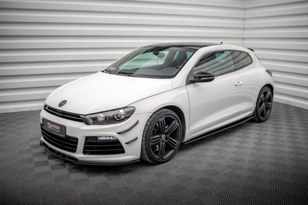 Volkswagen Scirocco Mk3 - Lâminas para embaladeiras | VW-SC-3-R-SD1G | Produto Maxton Design distribuído por Unicartuning. Volkswagen Scirocco Mk3 - Lâminas para embaladeiras | VW-SC-3-R-SD1G | Produto Maxton Design distribuído por Unicartuning.