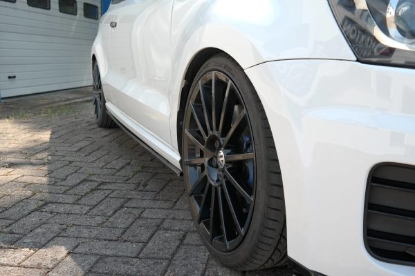 Volkswagen Polo GTI Mk6 (facelift) - Lâminas para embaladeiras | VW-PO-5-WRC-SD1G | Produto Maxton Design distribuído por Unicartuning.