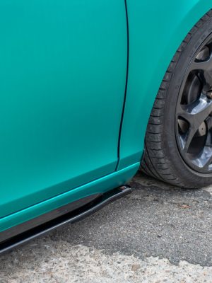 Volvo V40 - Lâminas para embaladeiras | VO-V40-2-RDESIGN-SD1G | Produto Maxton Design distribuído por Unicartuning.