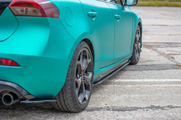 Volvo V40 - Lâminas para embaladeiras | VO-V40-2-RDESIGN-SD1G | Produto Maxton Design distribuído por Unicartuning.