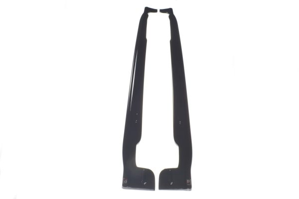 Volvo V40 - Lâminas para embaladeiras | VO-V40-2-RDESIGN-SD1G | Produto Maxton Design distribuído por Unicartuning.