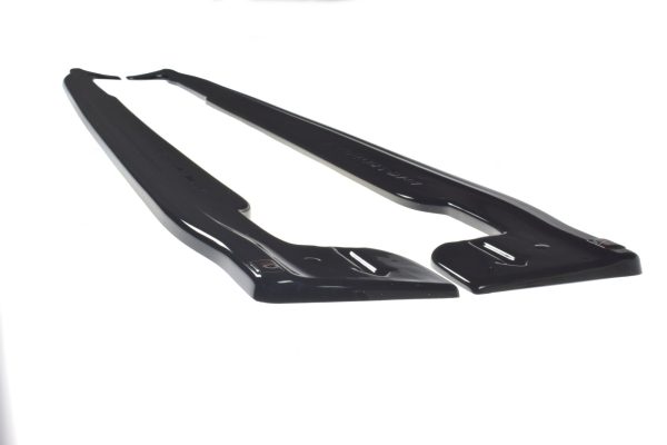 Volvo V40 - Lâminas para embaladeiras | VO-V40-2-RDESIGN-SD1G | Produto Maxton Design distribuído por Unicartuning.