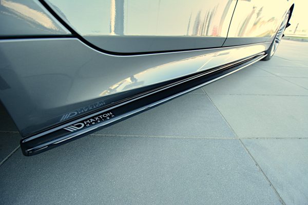 BMW 5 E61 Pack M - Lâminas para embaladeiras | BM-5-60-MPACK-SD1G | Produto Maxton Design distribuído por Unicartuning. BMW 5 E61 Pack M - Lâminas para embaladeiras | BM-5-60-MPACK-SD1G | Produto Maxton Design distribuído por Unicartuning.