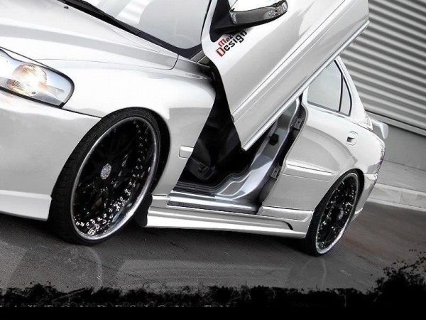 Volvo S60 - Embaladeiras | VO-60-1-S1F | Produto Maxton Design distribuído por Unicartuning.