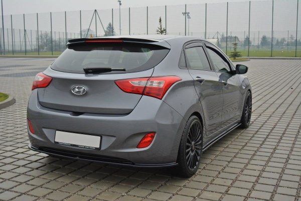 Hyundai I30 Mk.2 - Aileron / Extensão | HY-I30-2-CAP1G | Produto Maxton Design distribuído por Unicartuning. Hyundai I30 Mk.2 - Aileron / Extensão | HY-I30-2-CAP1G | Produto Maxton Design distribuído por Unicartuning.