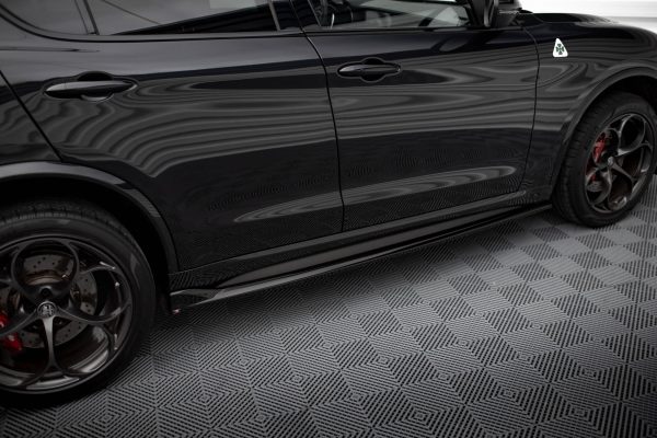 Alfa Romeo Stelvio Quadrifoglio Mk1 - Kit Lâminas | AL-ST-1-QV-SET | Produto Maxton Design distribuído por Unicartuning. Alfa Romeo Stelvio Quadrifoglio Mk1 - Kit Lâminas | AL-ST-1-QV-SET | Produto Maxton Design distribuído por Unicartuning.