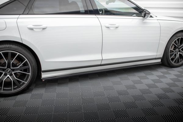 Audi A8 S-Line D5 - Kit Lâminas | AU-A8-D5-SLINE-SET | Produto Maxton Design distribuído por Unicartuning. Audi A8 S-Line D5 - Kit Lâminas | AU-A8-D5-SLINE-SET | Produto Maxton Design distribuído por Unicartuning.