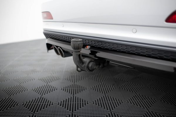 Audi Q3 S-Line 8u - Kit Lâminas | AU-Q3-1-SLINE-SB-SET | Produto Maxton Design distribuído por Unicartuning. Audi Q3 S-Line 8u - Kit Lâminas | AU-Q3-1-SLINE-SB-SET | Produto Maxton Design distribuído por Unicartuning.