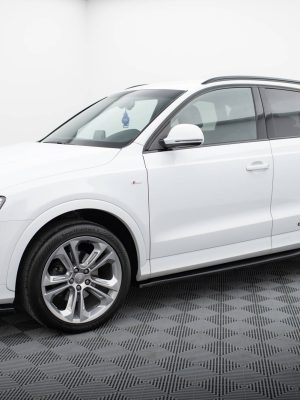 Audi Q3 S-Line 8u - Kit Lâminas | AU-Q3-1-SLINE-SB-SET | Produto Maxton Design distribuído por Unicartuning. Audi Q3 S-Line 8u - Kit Lâminas | AU-Q3-1-SLINE-SB-SET | Produto Maxton Design distribuído por Unicartuning.