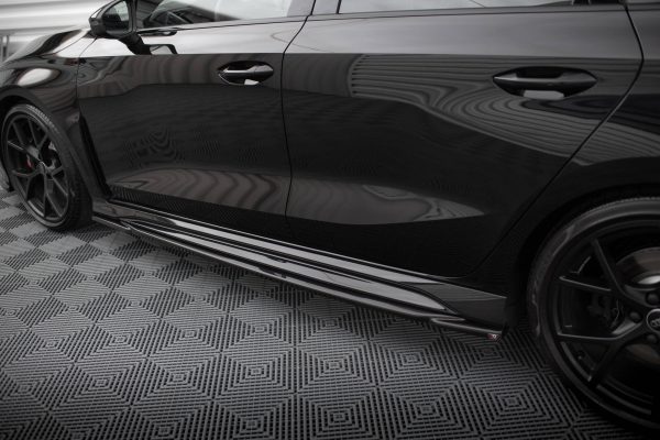 Audi RS3 Sportback 8Y - Kit Lâminas | AU-RS3-8Y-SET | Produto Maxton Design distribuído por Unicartuning. Audi RS3 Sportback 8Y - Kit Lâminas | AU-RS3-8Y-SET | Produto Maxton Design distribuído por Unicartuning.