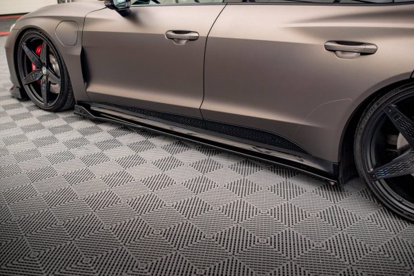 Audi E-tron GT / RS GT Mk1 - Kit Lâminas | AU-ETRON-1-RS-SET | Produto Maxton Design distribuído por Unicartuning. Audi E-tron GT / RS GT Mk1 - Kit Lâminas | AU-ETRON-1-RS-SET | Produto Maxton Design distribuído por Unicartuning.