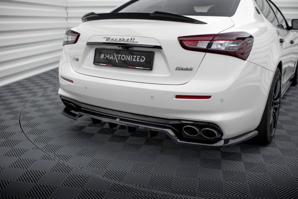 Maserati Ghibli Mk3 - Kit Lâminas | MA-GH-1F-SET | Produto Maxton Design distribuído por Unicartuning.