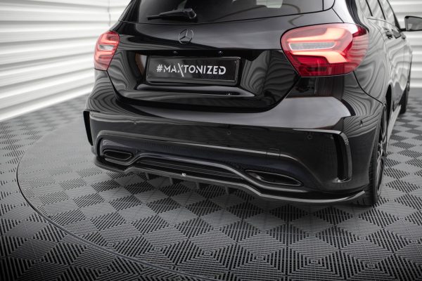 Mercedes-Benz Classe A W176 AMG (facelift) - Kit Lâminas | ME-A-176F-AMGLINE-SET | Produto Maxton Design distribuído por Unicartuning. Mercedes-Benz Classe A W176 AMG (facelift) - Kit Lâminas | ME-A-176F-AMGLINE-SET | Produto Maxton Design distribuído por Unicartuning.