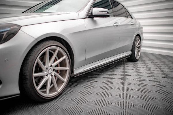 Mercedes-Benz E63 AMG Sedan W212 (facelift) - Kit Lâminas | ME-E-212F-AMGLINE-SET | Produto Maxton Design distribuído por Unicartuning. Mercedes-Benz E63 AMG Sedan W212 (facelift) - Kit Lâminas | ME-E-212F-AMGLINE-SET | Produto Maxton Design distribuído por Unicartuning.