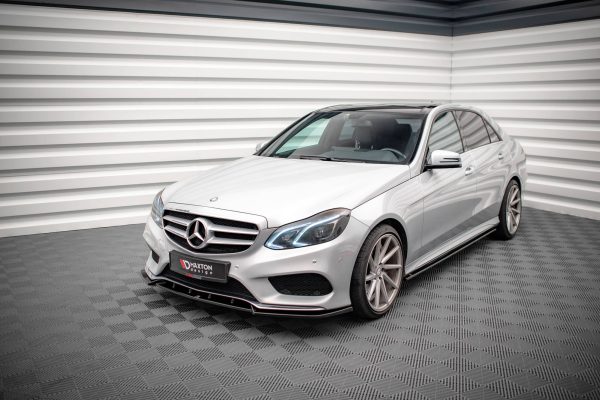 Mercedes-Benz E63 AMG Sedan W212 (facelift) - Kit Lâminas | ME-E-212F-AMGLINE-SET | Produto Maxton Design distribuído por Unicartuning. Mercedes-Benz E63 AMG Sedan W212 (facelift) - Kit Lâminas | ME-E-212F-AMGLINE-SET | Produto Maxton Design distribuído por Unicartuning.