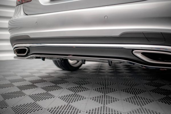 Mercedes-Benz E63 AMG Sedan W212 (facelift) - Kit Lâminas | ME-E-212F-AMGLINE-SET | Produto Maxton Design distribuído por Unicartuning. Mercedes-Benz E63 AMG Sedan W212 (facelift) - Kit Lâminas | ME-E-212F-AMGLINE-SET | Produto Maxton Design distribuído por Unicartuning.