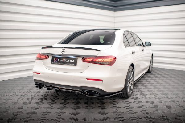 Mercedes-Benz E W213 - Kit Lâminas | ME-E-213F-AMGLINE-SET | Produto Maxton Design distribuído por Unicartuning. Mercedes-Benz E W213 - Kit Lâminas | ME-E-213F-AMGLINE-SET | Produto Maxton Design distribuído por Unicartuning.