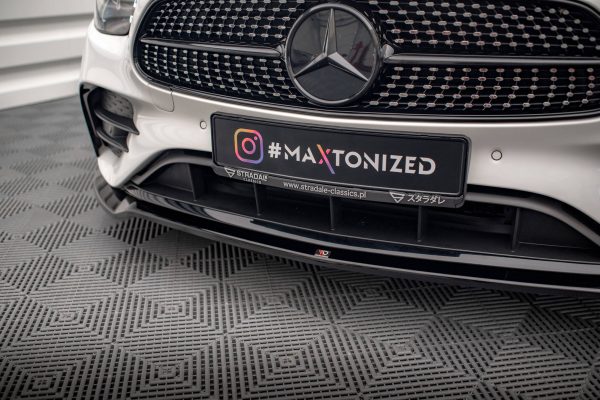 Mercedes-Benz E W213 - Kit Lâminas | ME-E-213F-AMGLINE-SET | Produto Maxton Design distribuído por Unicartuning. Mercedes-Benz E W213 - Kit Lâminas | ME-E-213F-AMGLINE-SET | Produto Maxton Design distribuído por Unicartuning.