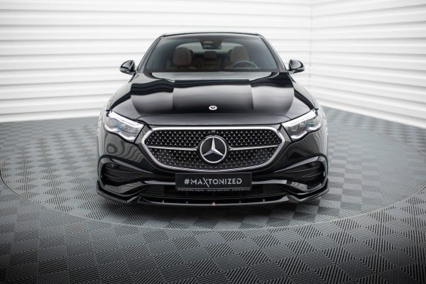 Mercedes-Benz E W211 AMG Preface - Kit Lâminas | ME-E-214-AMGLINE-SET | Produto Maxton Design distribuído por Unicartuning. Mercedes-Benz E W211 AMG Preface - Kit Lâminas | ME-E-214-AMGLINE-SET | Produto Maxton Design distribuído por Unicartuning.