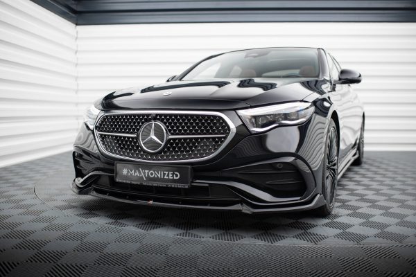 Mercedes-Benz E W211 AMG Preface - Kit Lâminas | ME-E-214-AMGLINE-SET | Produto Maxton Design distribuído por Unicartuning. Mercedes-Benz E W211 AMG Preface - Kit Lâminas | ME-E-214-AMGLINE-SET | Produto Maxton Design distribuído por Unicartuning.