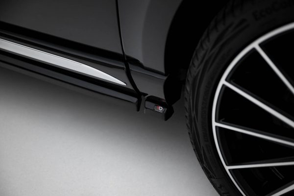 Mercedes-Benz V-class Extra Long AMG-line W447 - Kit Lâminas | ME-V-447F2-AMGLINE-SET | Produto Maxton Design distribuído por Unicartuning. Mercedes-Benz V-class Extra Long AMG-line W447 - Kit Lâminas | ME-V-447F2-AMGLINE-SET | Produto Maxton Design distribuído por Unicartuning.