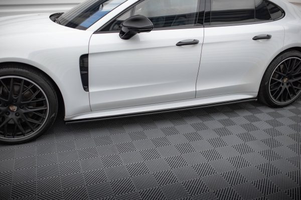 Porsche Taycan Cross Turismo 4s - Kit Lâminas | PO-PA-971-T-SET | Produto Maxton Design distribuído por Unicartuning. Porsche Taycan Cross Turismo 4s - Kit Lâminas | PO-PA-971-T-SET | Produto Maxton Design distribuído por Unicartuning.