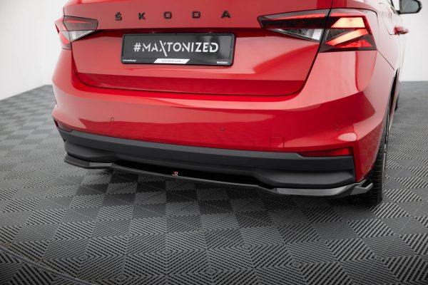 Skoda Karoq Sport line Mk1 (facelift) - Kit Lâminas | SK-FA-4-SET | Produto Maxton Design distribuído por Unicartuning.