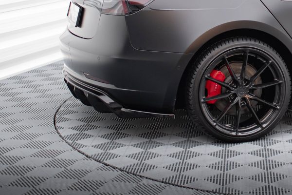 Tesla Model S Plaid Mk1 (facelift) - Kit Lâminas | TE-MODEL3-1-SET | Produto Maxton Design distribuído por Unicartuning.