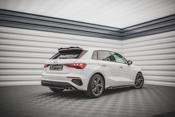 Audi A3 S-Line Sportback 8Y - Kit Lâminas V.1 | AU-A3-8Y-SLINE-SET1 | Produto Maxton Design distribuído por Unicartuning.
