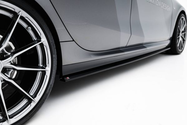 BMW M135i F70 - Kit Lâminas V.1 | BM-1-M135-70-SET1 | Produto Maxton Design distribuído por Unicartuning. BMW M135i F70 - Kit Lâminas V.1 | BM-1-M135-70-SET1 | Produto Maxton Design distribuído por Unicartuning.