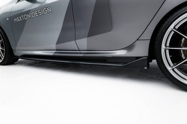 BMW M135i F70 - Kit Lâminas V.2 | BM-1-M135-70-SET2 | Produto Maxton Design distribuído por Unicartuning. BMW M135i F70 - Kit Lâminas V.2 | BM-1-M135-70-SET2 | Produto Maxton Design distribuído por Unicartuning.