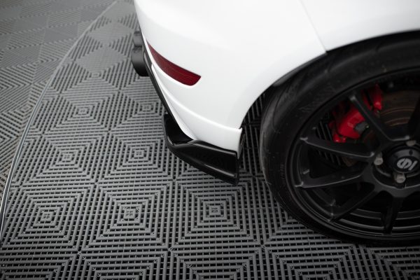 Ford Fiesta ST Mk7 (facelift) - Kit Lâminas V.2 | FO-FI-7F-ST-SET2 | Produto Maxton Design distribuído por Unicartuning. Ford Fiesta ST Mk7 (facelift) - Kit Lâminas V.2 | FO-FI-7F-ST-SET2 | Produto Maxton Design distribuído por Unicartuning.