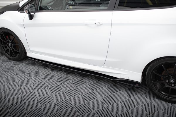 Ford Fiesta ST Mk7 (facelift) - Kit Lâminas V.2 | FO-FI-7F-ST-SET2 | Produto Maxton Design distribuído por Unicartuning. Ford Fiesta ST Mk7 (facelift) - Kit Lâminas V.2 | FO-FI-7F-ST-SET2 | Produto Maxton Design distribuído por Unicartuning.